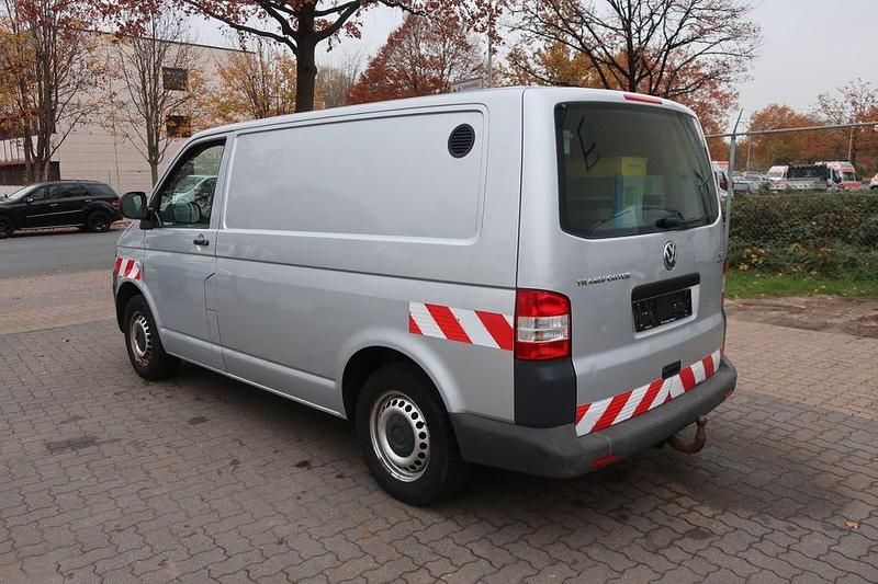 Gebraucht VW T5 140 PS (102 kW) 2010 Silber Van