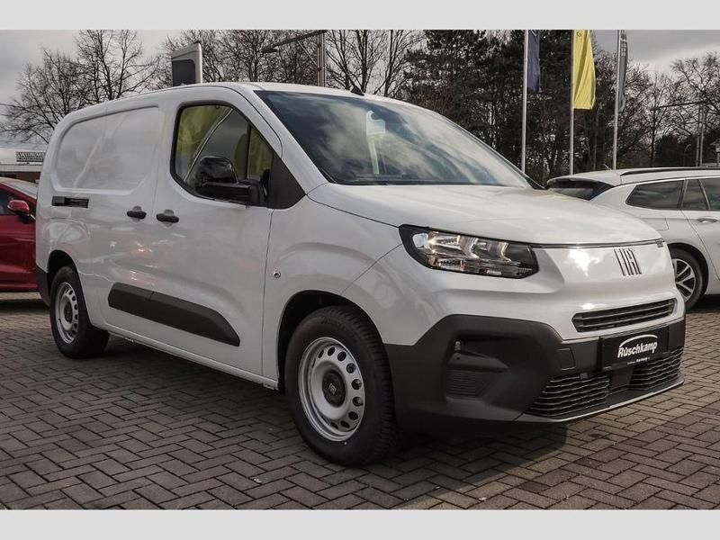 Neu Fiat e-Doblò L2 50 kWh 100 kW (136 PS) 2025 Weiß Van / Kleinbus