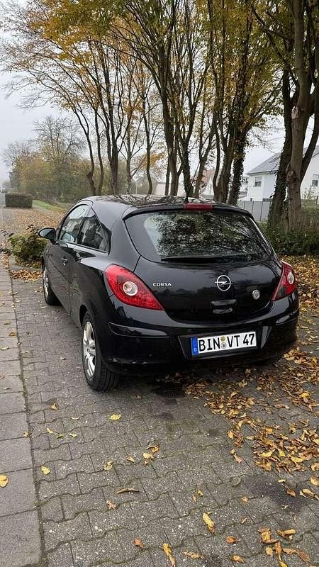 Gebraucht Opel Corsa 60 PS (44 kW) 2010 Kleinwagen