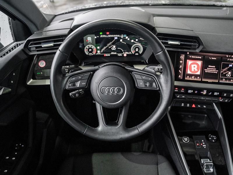 Gebraucht Audi A3 Basis 150 PS (110 kW) 2022 Schwarz Limousine