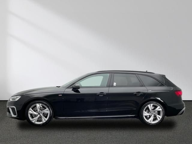 Gebraucht Audi A4 S-Line 150 PS (110 kW) 2022 Mythosschwarz metallic Kombi