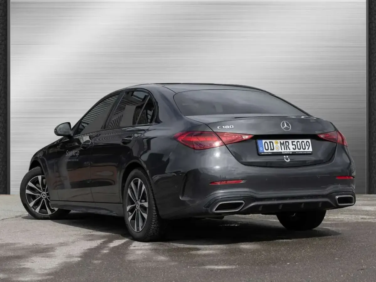 Gebraucht Mercedes C180 AMG 170 PS (125 kW) 2026 Grau Limousine