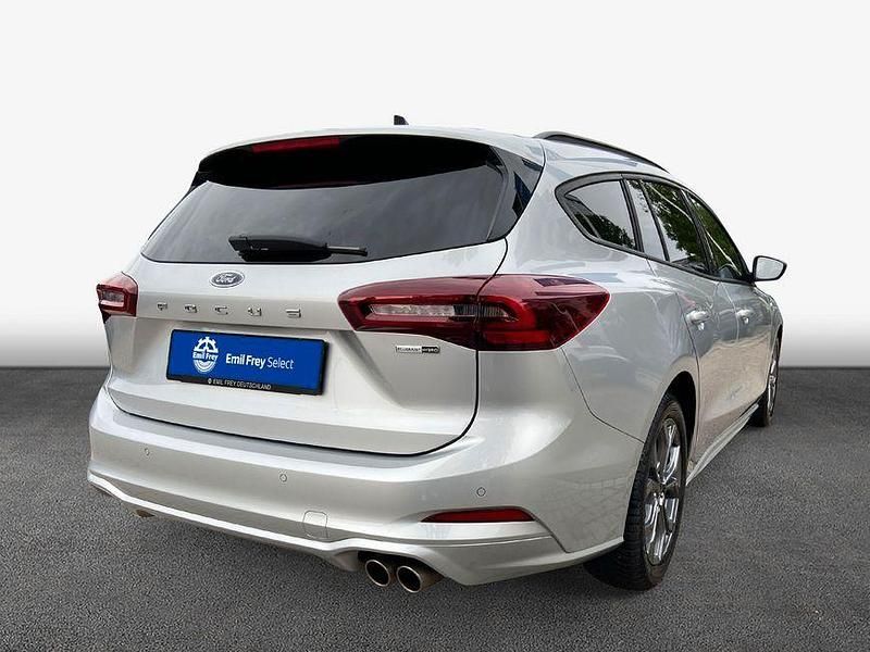 Gebraucht Ford Focus ST-Line 155 PS (114 kW) 2023 Silber Kombi