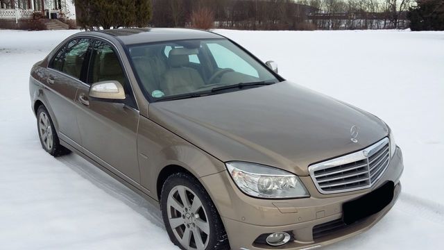 Gebraucht Mercedes C220 Elegance 170 PS (125 kW) 2007 Beige metallic Limousine