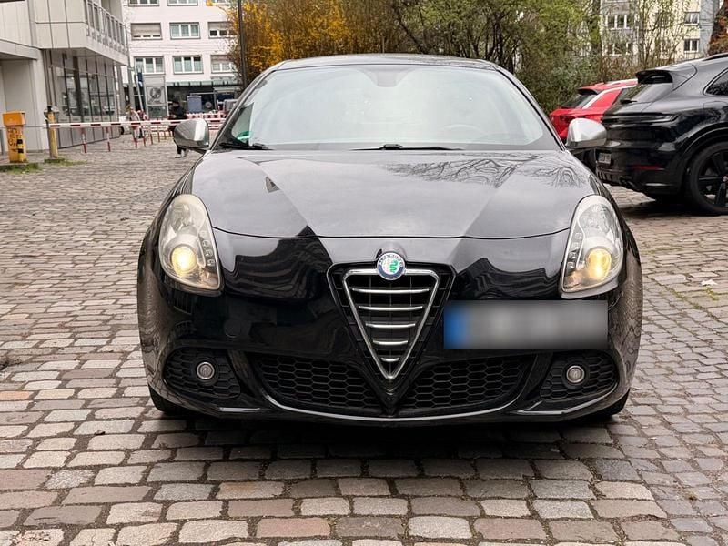 Gebraucht Alfa Romeo Giulietta 170 PS (125 kW) 2012 Schwarz Kleinwagen