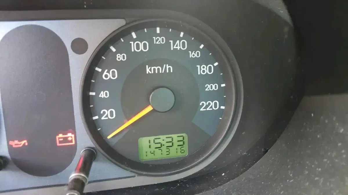 Gebraucht Ford Fiesta 60 PS (44 kW) 2003 Silber Kleinwagen