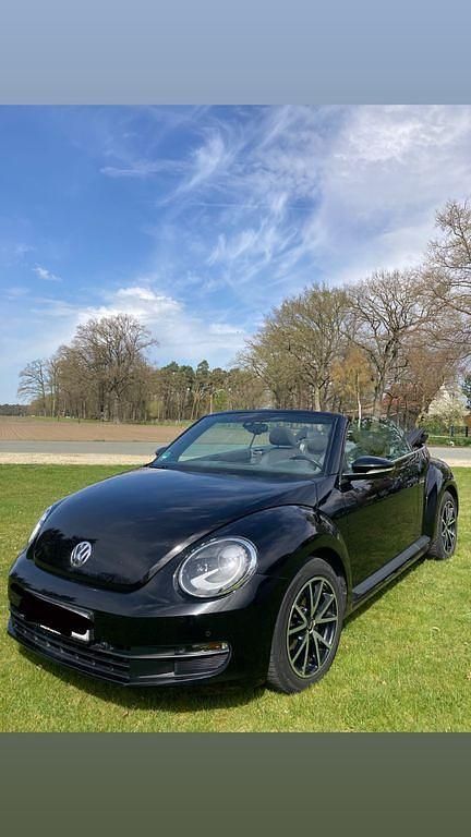 Gebraucht VW Beetle Allstar 105 PS (77 kW) 2016 Schwarz Kleinwagen