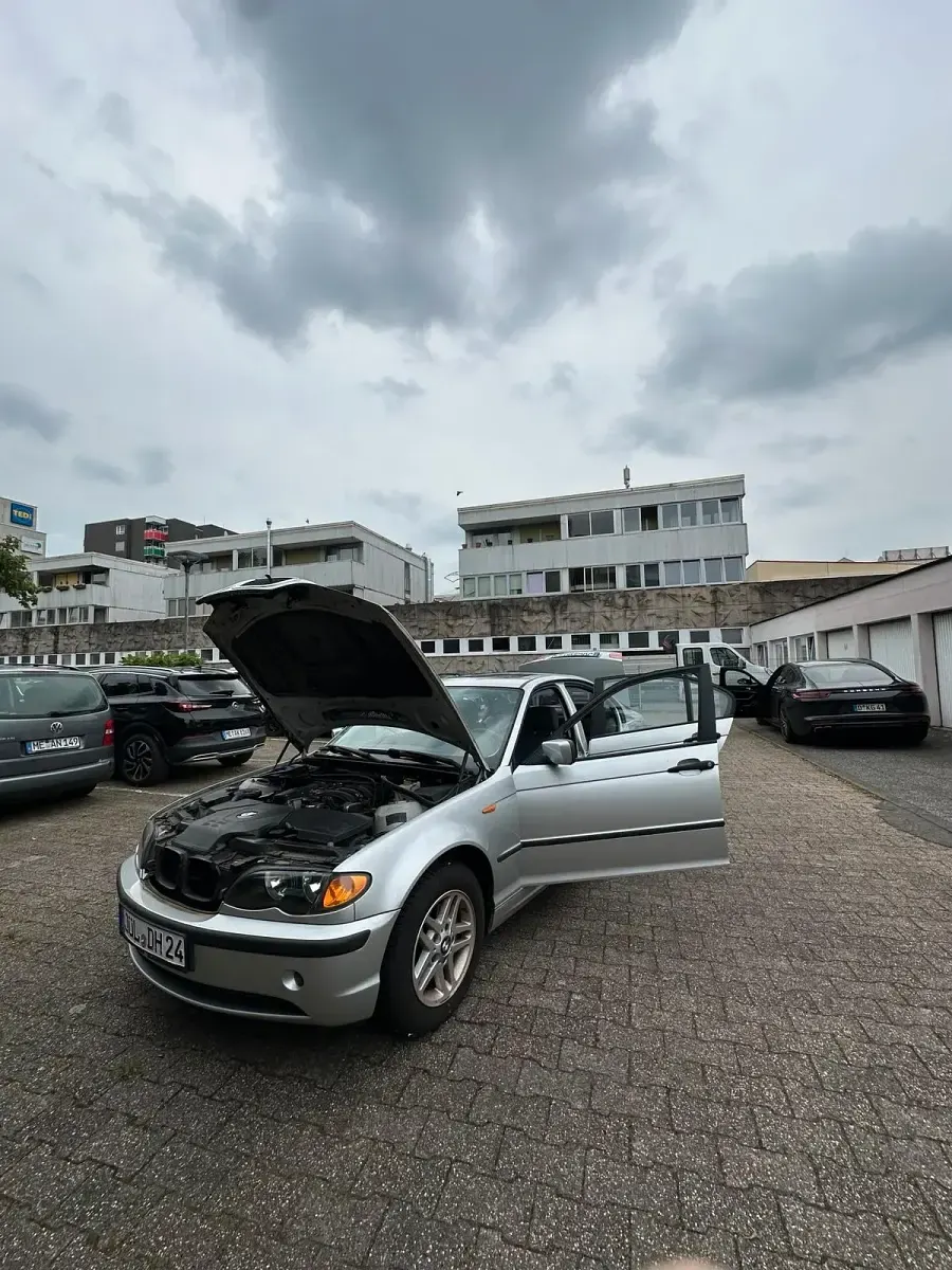 Gebraucht BMW 316 115 PS (84 kW) 2003 Grau Limousine