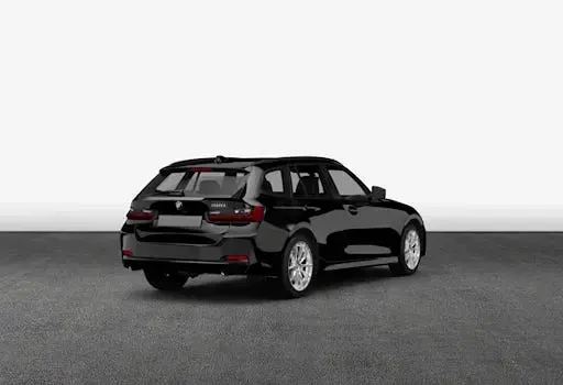 Gebraucht BMW 318 Sport Line 156 PS (114 kW) 2024 Saphirschwarz metallic Kombi