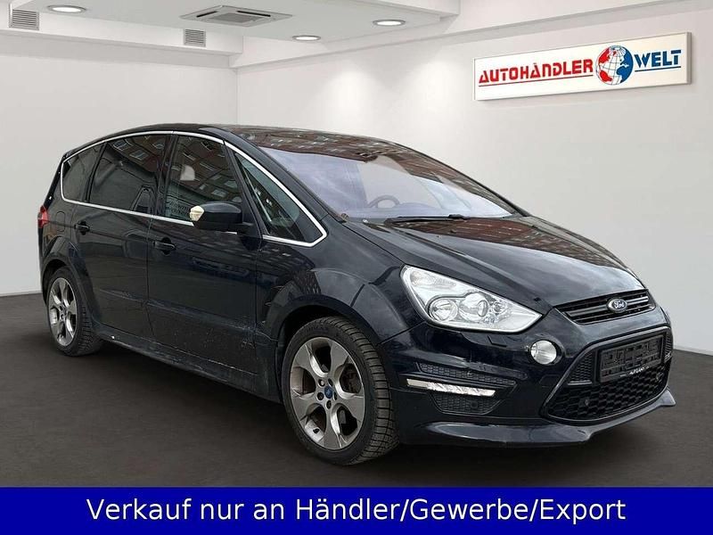 Usado Ford S-MAX Titanium S 200 HP (147 kW) 2011 Preto Monovolume