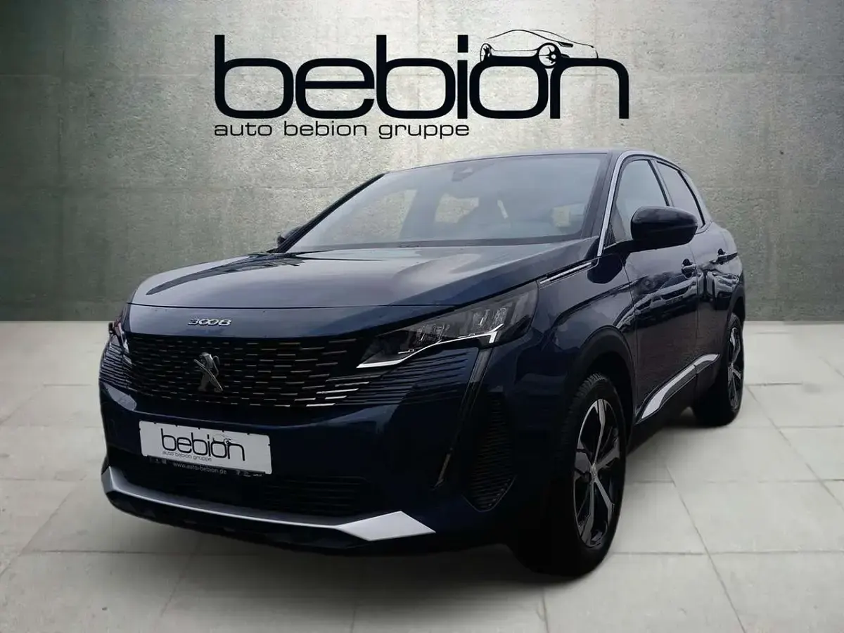 Gebraucht Peugeot 3008 Allure 131 PS (96 kW) 2024 Blau SUV