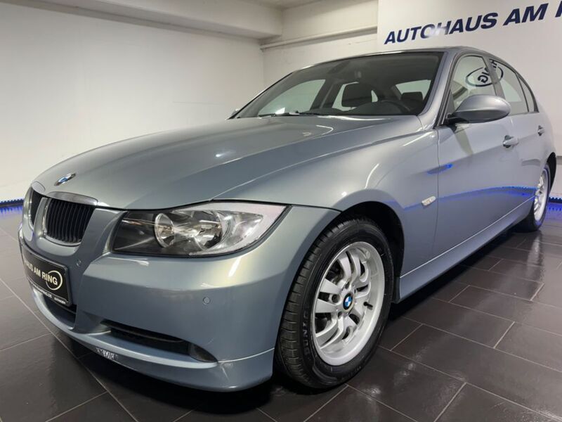 Używany BMW 320 Advantage 150 KM (110 kW) 2006 Niebieski Sedan/Limuzyna