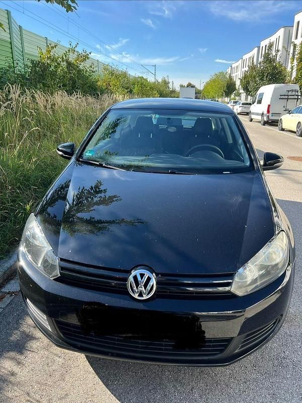 Schwarz Gebraucht 2009 VW Golf VI Trendline Limousine | 2.500 € (Superpreis) - Bild 1/4