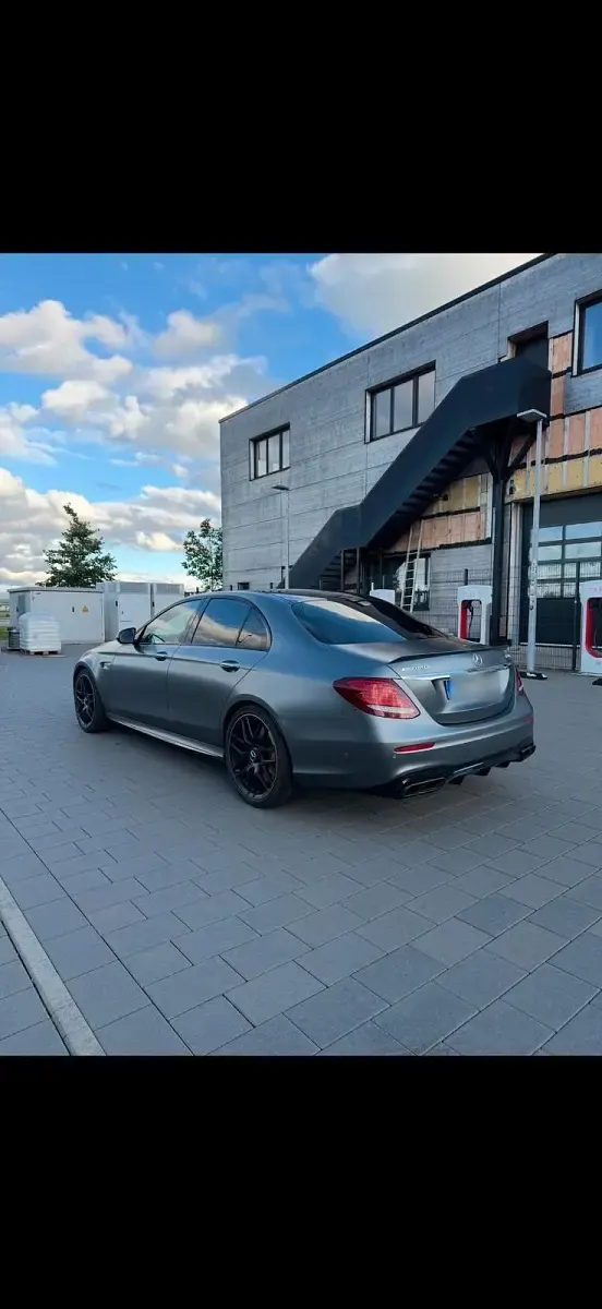 Gebraucht Mercedes E63S AMG AMG 612 PS (450 kW) 2019 Limousine