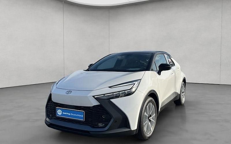 Neu Toyota C-HR 223 PS (164 kW) 2025 Weiß SUV