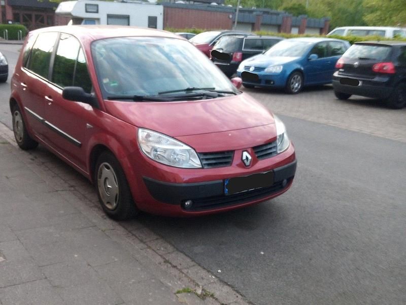 Rot Gebraucht 2005 Renault Scénic II Van / Kleinbus | 1.600 € (Fairer Preis) - Bild 1/4