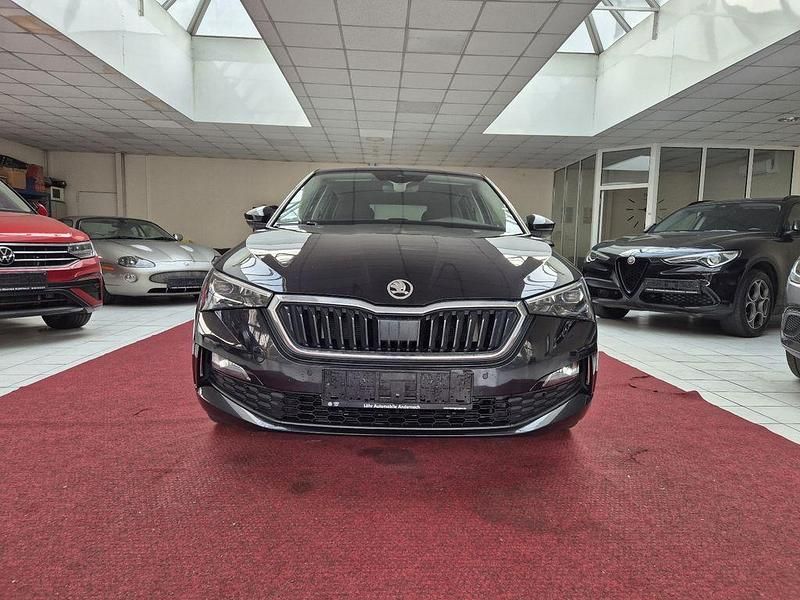 Gebraucht Skoda Scala Clever 110 PS (80 kW) 2021 Schwarz Kleinwagen