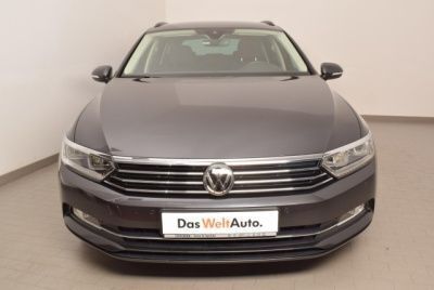 Gebraucht VW Passat Comfortline 150 PS (110 kW) 2018 Grau metallic Kombi