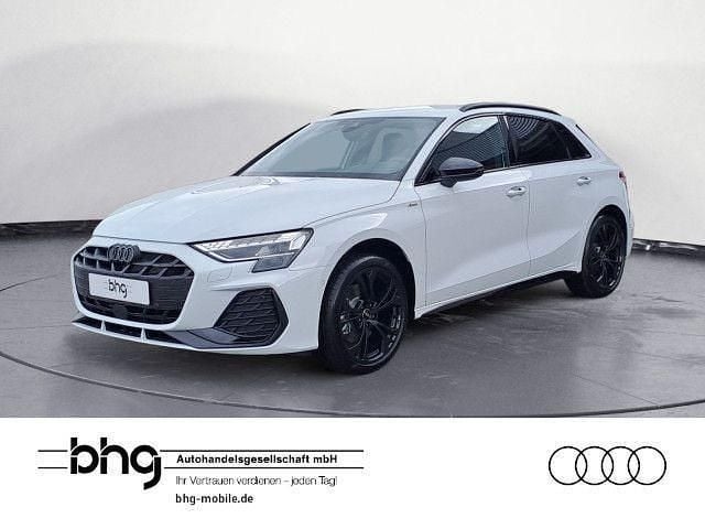 Weiß Neu 2025 Audi A3 S-Line Limousine | 45.888 € (Teuer) - Bild 1/4