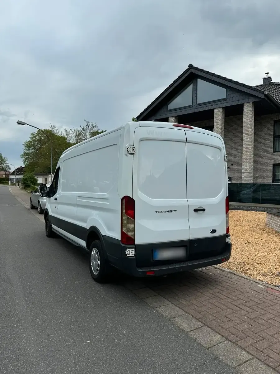 Używany Ford Transit 130 KM (95 kW) 2017 Biały Minivan