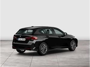 Neu BMW 116 122 PS (89 kW) 2026 Schwarz (schwarz uni) Kleinwagen