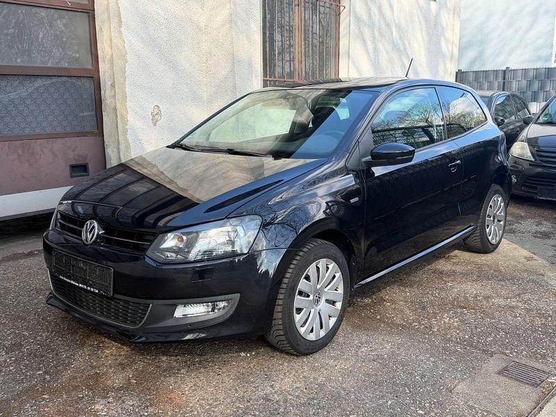 Gebraucht VW Polo Life 60 PS (44 kW) 2014 Schwarz Limousine