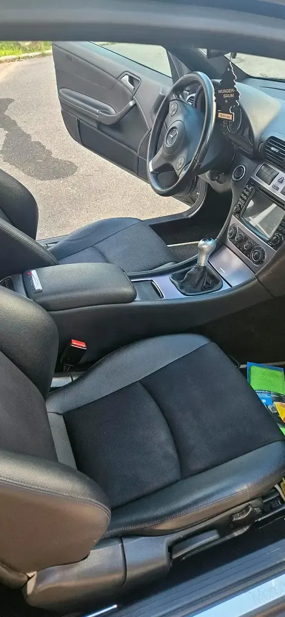 Gebraucht Mercedes CLC200 184 PS (135 kW) 2010 Schwarz Coupé