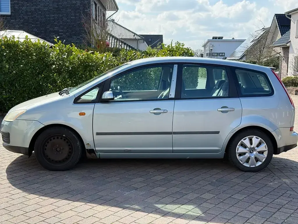 Gebraucht Ford C-MAX 101 PS (74 kW) 2004 Van / Kleinbus