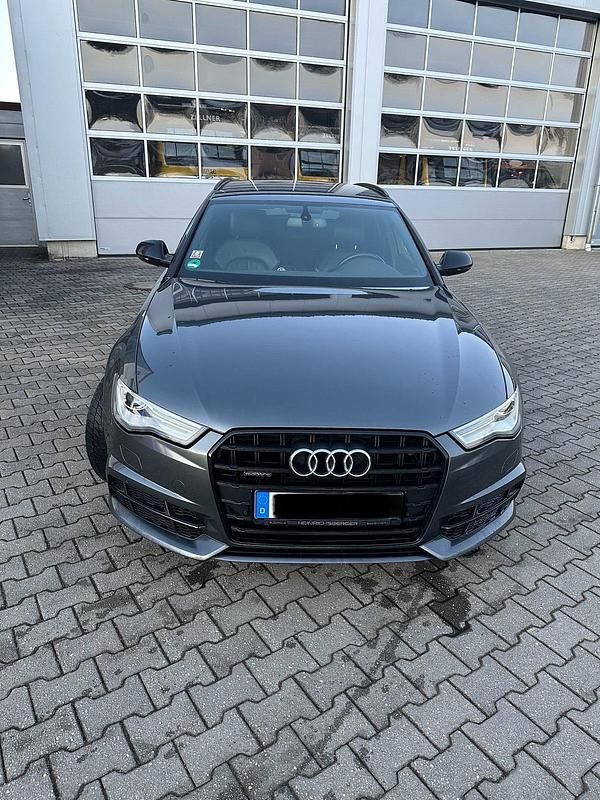 Usata Audi A6 Competition 326 CV (239 kW) 2016 Grigio Station wagon