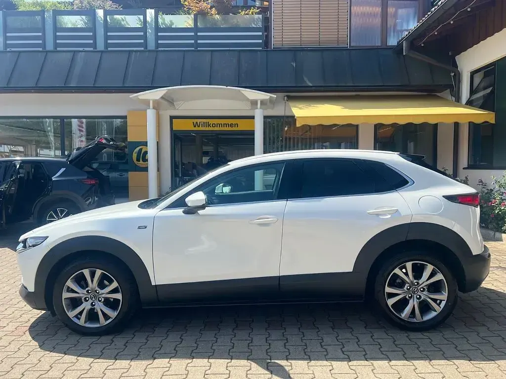 Gebraucht Mazda CX-30 122 PS (89 kW) 2021 Weiß SUV