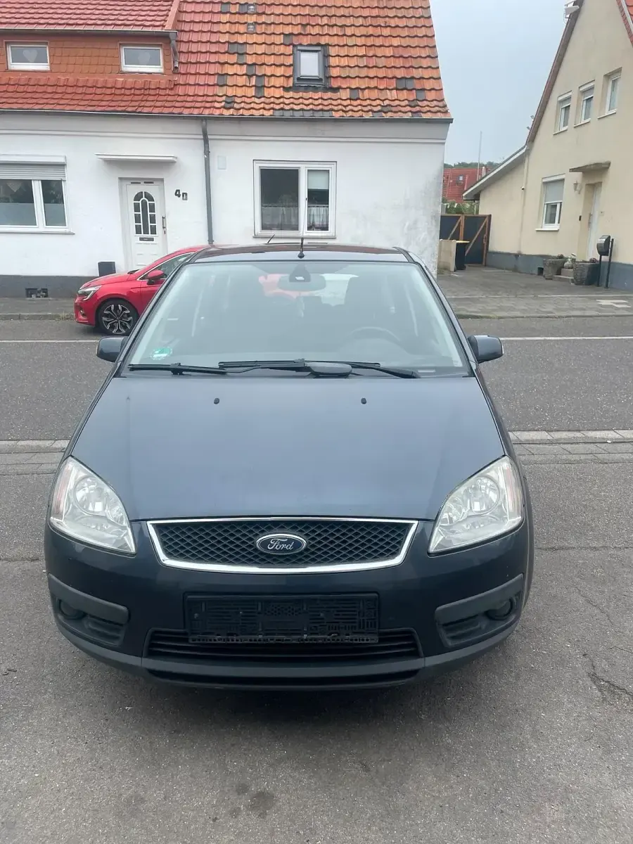 Używany Ford Focus 125 KM (91 kW) 2006 Niebieski Minivan