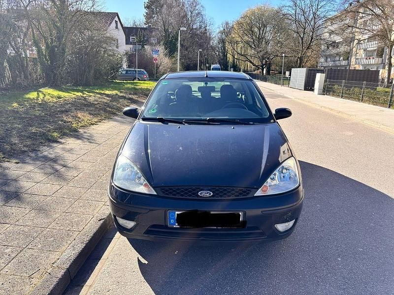 Gebraucht Ford Focus 101 PS (74 kW) 2004 Schwarz Limousine