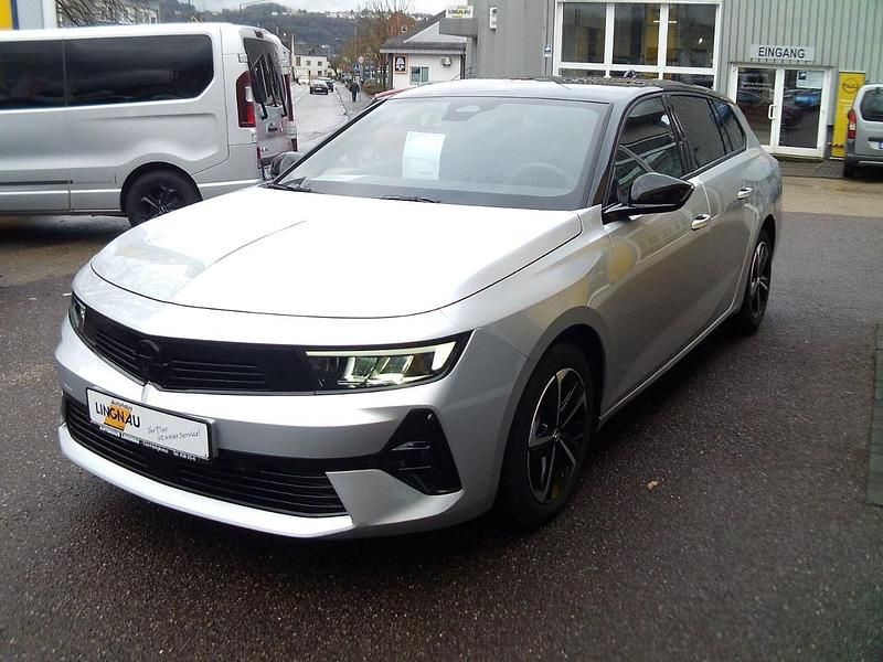 Gebraucht Opel Astra 131 PS (96 kW) 2025 Silber Kombi