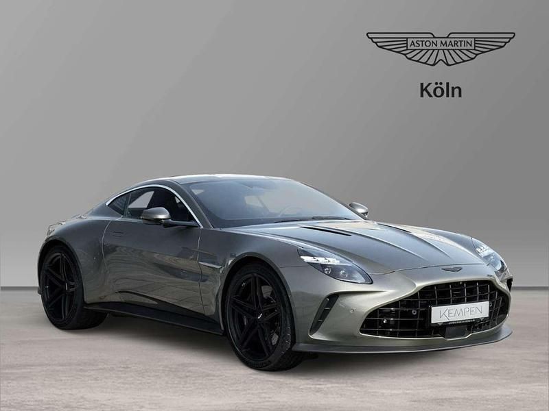 Neu Aston Martin Vantage 663 PS (487 kW) 2026 Titanium grey Coupé