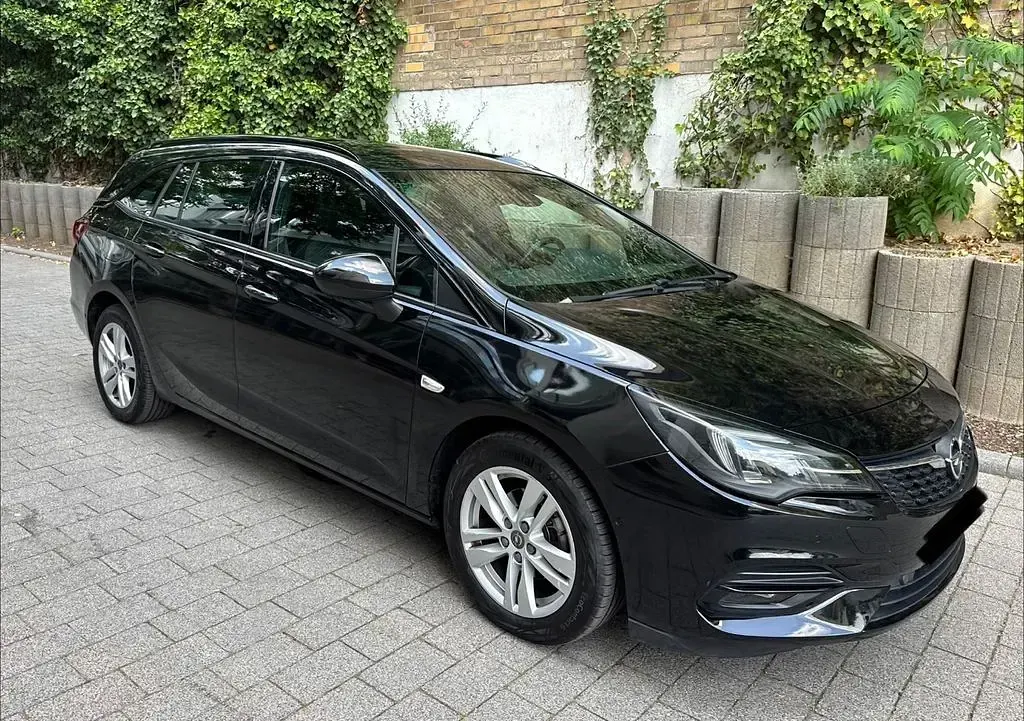 Gebraucht Opel Astra 145 PS (106 kW) 2021 Schwarz Kombi