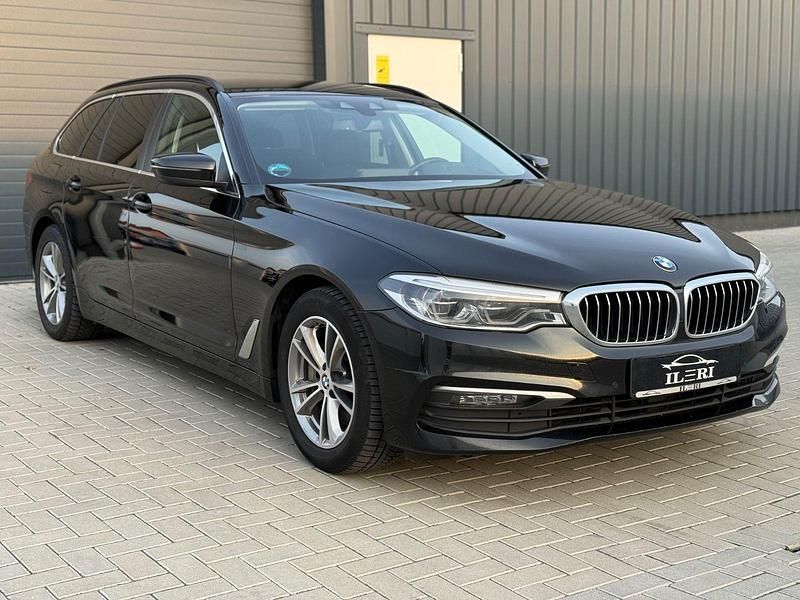 Gebraucht BMW 530 Performance 265 PS (194 kW) 2018 Schwarz Kombi