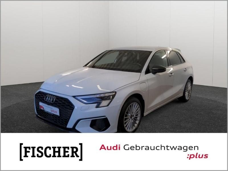 Gebraucht Audi A3 204 PS (150 kW) 2021 Gletscherweiss (metallic) Limousine