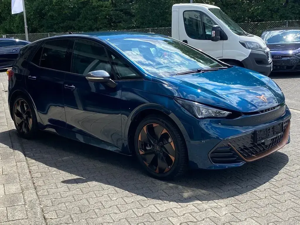 Gebraucht Cupra Born 169 kW (231 PS) 2025 Blau Kleinwagen