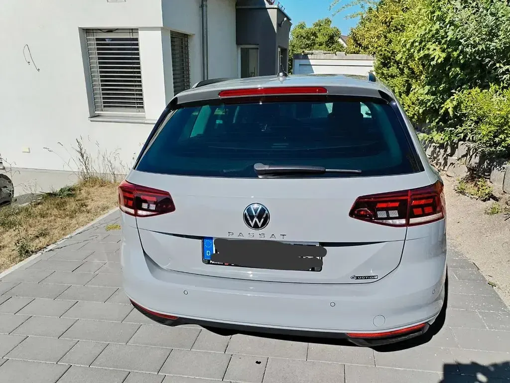 Gebraucht VW Passat Business 200 PS (147 kW) 2021 Grau Kombi