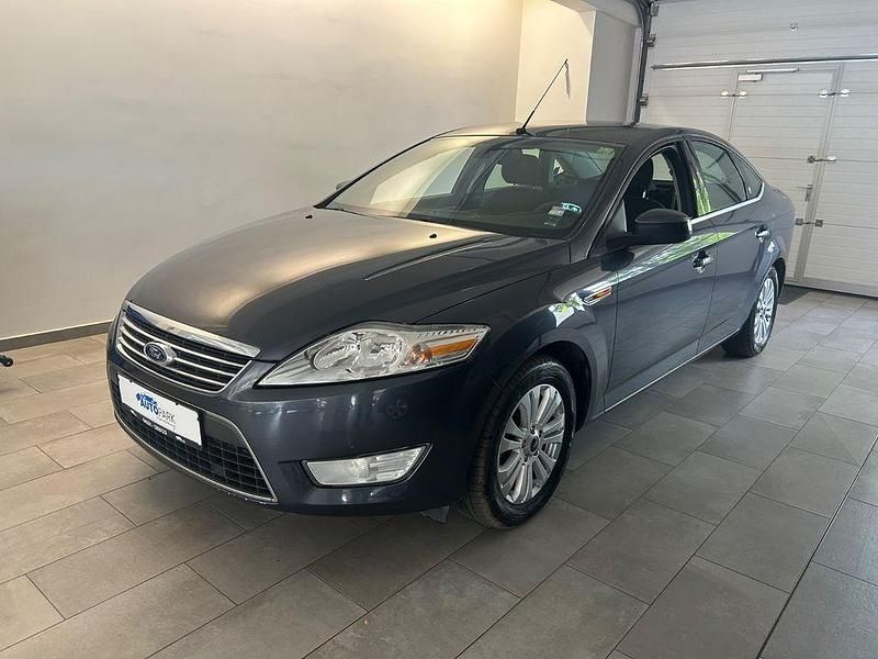 Gebraucht Ford Mondeo Ghia 160 PS (117 kW) 2009 Grau Limousine