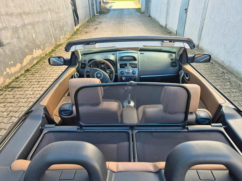 Gebraucht Renault Mégane II 135 PS (99 kW) 2006 Schwarz Limousine