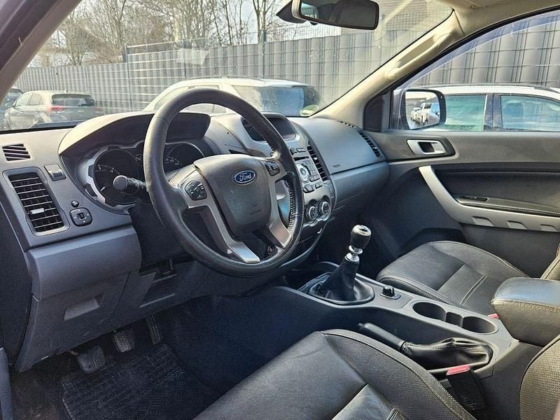 Gebraucht Ford Ranger Limited 200 PS (147 kW) 2013 Silber Abholung