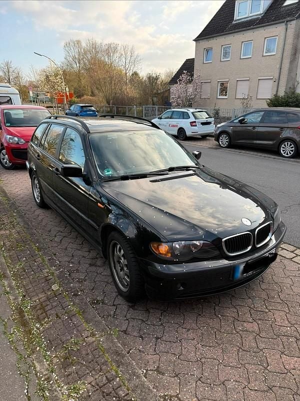 Gebraucht BMW 318 150 PS (110 kW) 2004 Schwarz Kombi