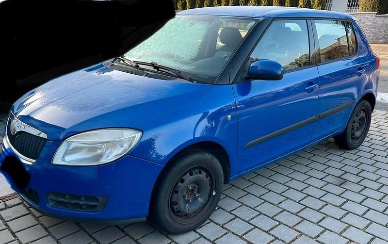Blau Gebraucht 2007 Skoda Fabia Limousine | 2.750 € - Bild 1/4