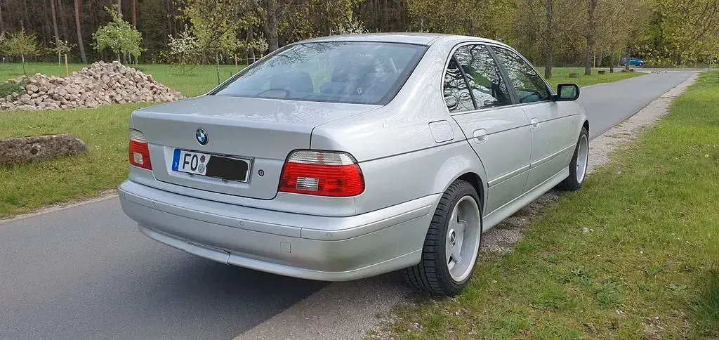 Gebraucht BMW 520 Basis 170 PS (125 kW) 2002 Silber Limousine