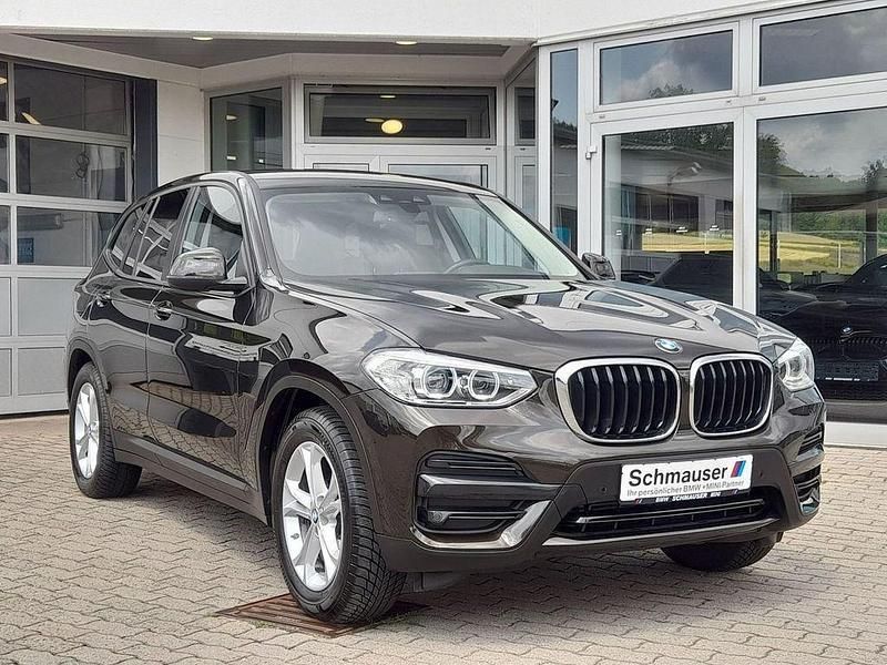 Braun Gebraucht 2018 BMW X3 Advantage SUV | 34.999 € (Fairer Preis) - Bild 1/4