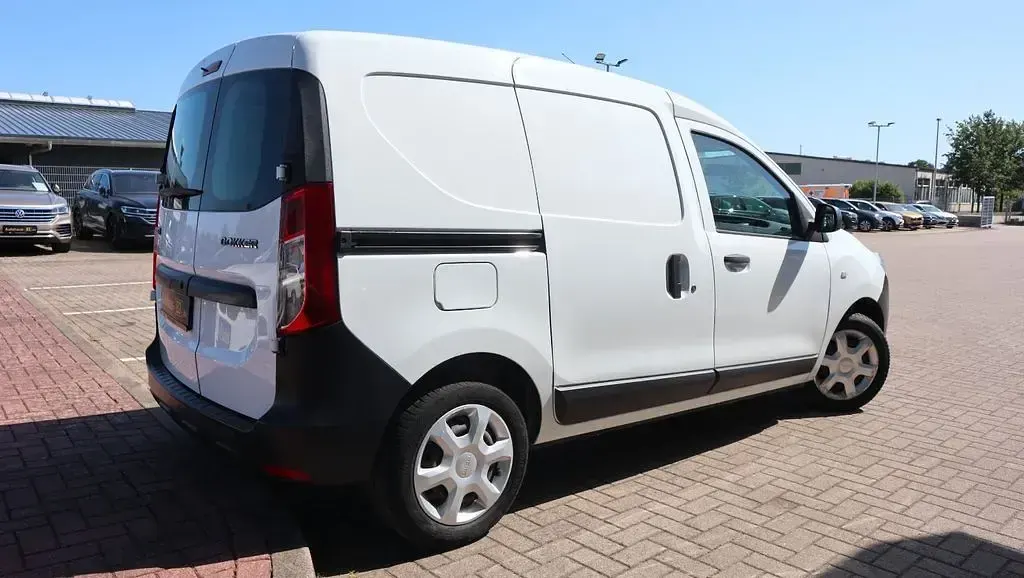 Gebraucht Dacia Dokker Essentiel 75 PS (55 kW) 2019 Weiß Van / Kleinbus