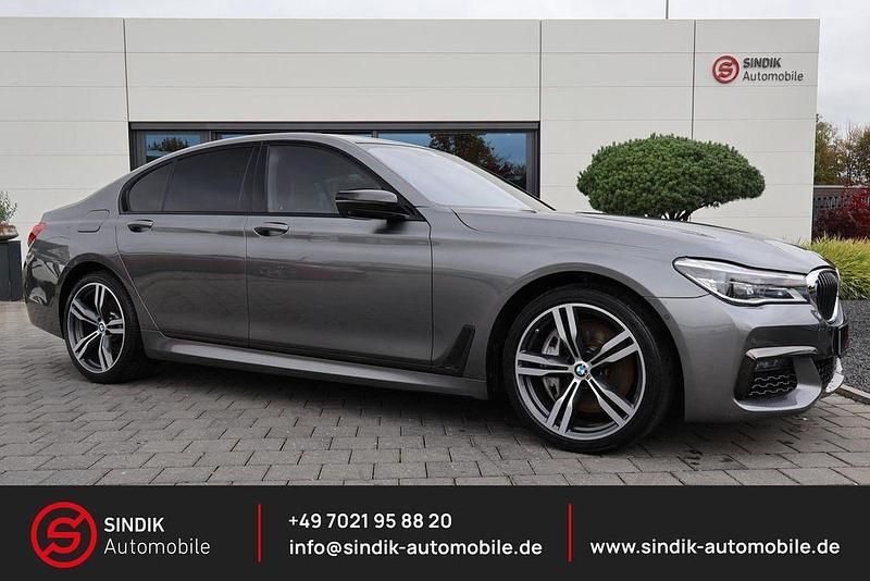 Magellangrau Gebraucht 2017 BMW 750 M Sport Limousine | 41.190 € (Fairer Preis) - Bild 1/4