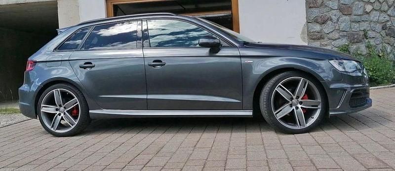 Gebraucht Audi A3 S-Line 150 PS (110 kW) 2015 Grau Limousine