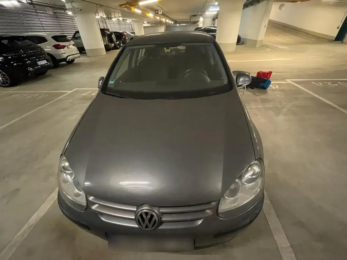 Gebraucht VW Golf V 102 PS (75 kW) 2004 Grau Kleinwagen